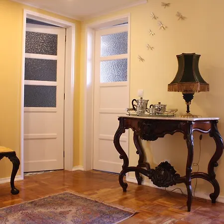 Luna Apartamento *
